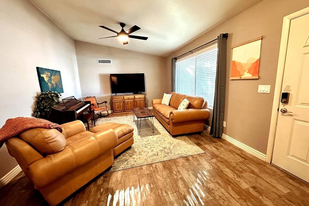 Mesa Oasis Private Pool Spacious! 10+ Guests 7 Beds New, Great Location! Exterior foto